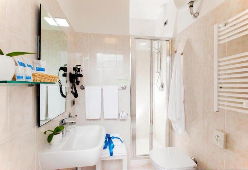 Classic room with balcony, Bike & Boat Argentario