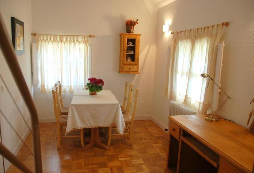 Апартаменты 1 Спальня с Видом, Posada Sarigarri