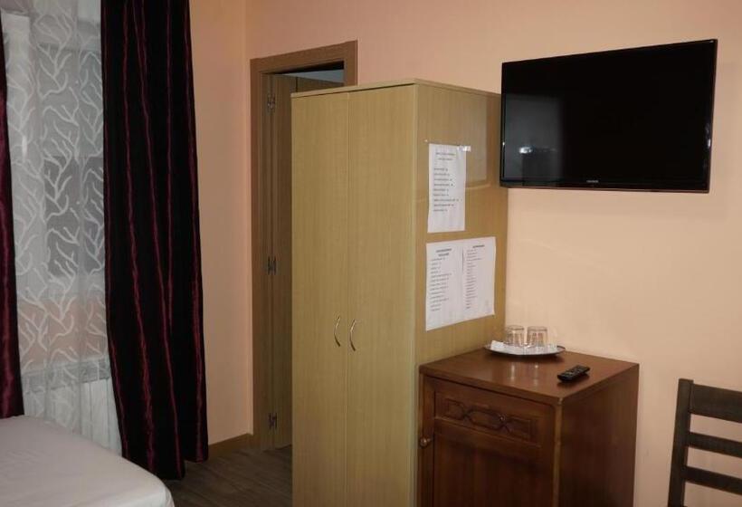 Номер Стандарт, Hostal La Pared