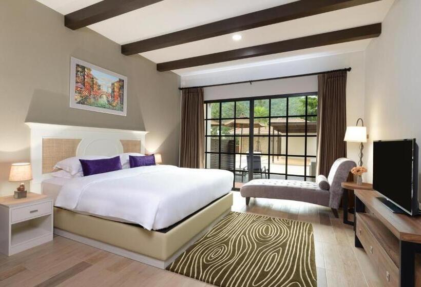 스탠다드 룸 풀장 전망, Le Monte Khao Yai