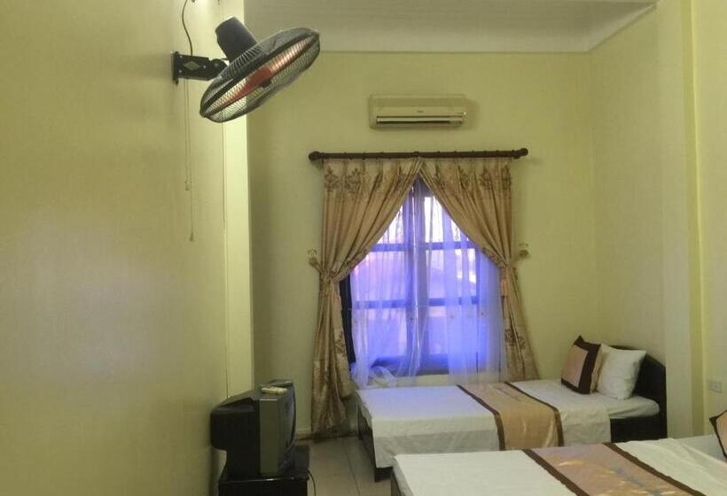 اتاق استاندارد سه نفره, Thu Guest House