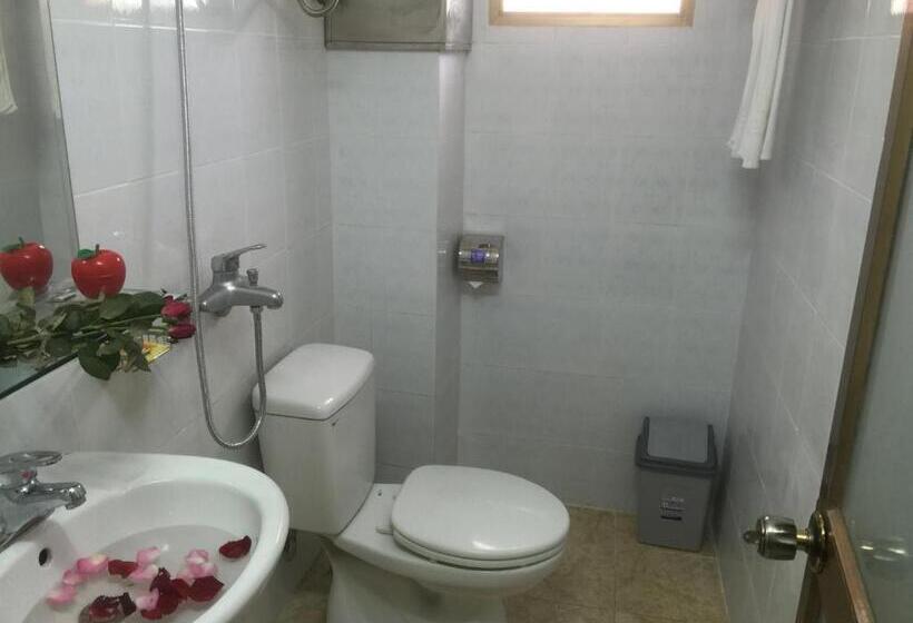 اتاق استاندارد با چشم‌انداز شهر, Thu Guest House
