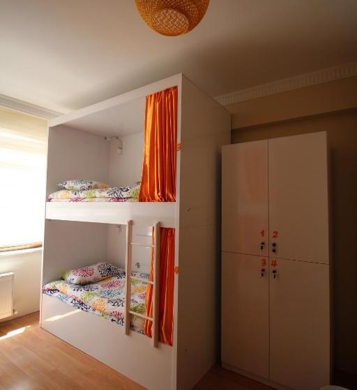공동 객실, Deeps Hostel Eskişehir