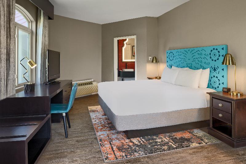 Suite, Signature San Francisco