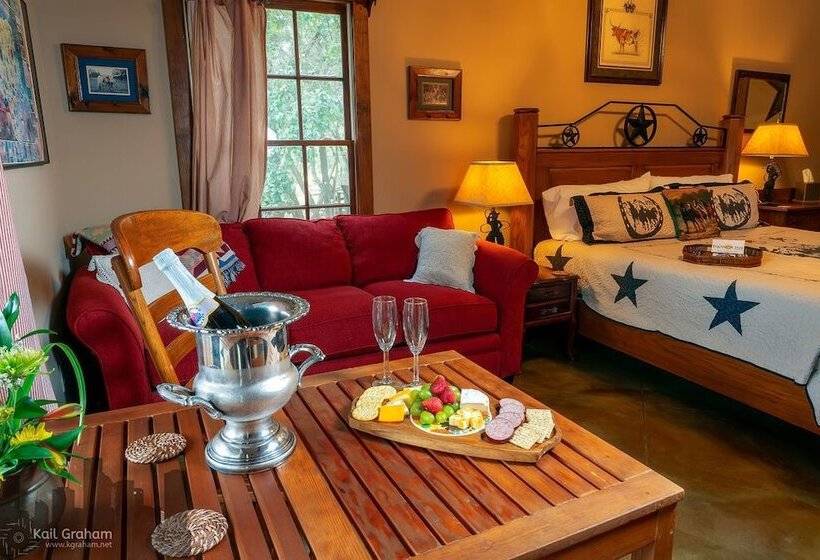 Люкс Повышенной Комфортности, Equinox Inn At Canyon Lake