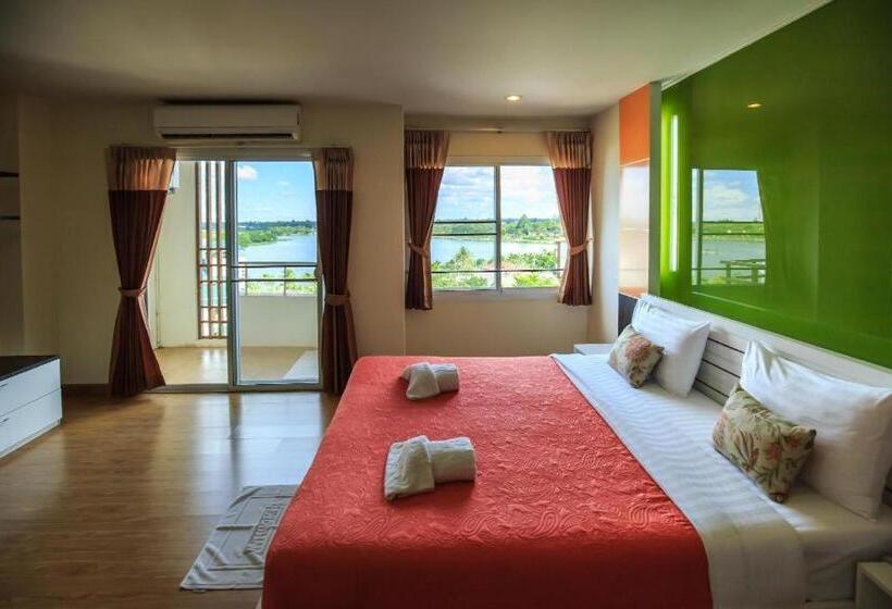 Номер Deluxe Вид на Озеро, Kwanruen Resort