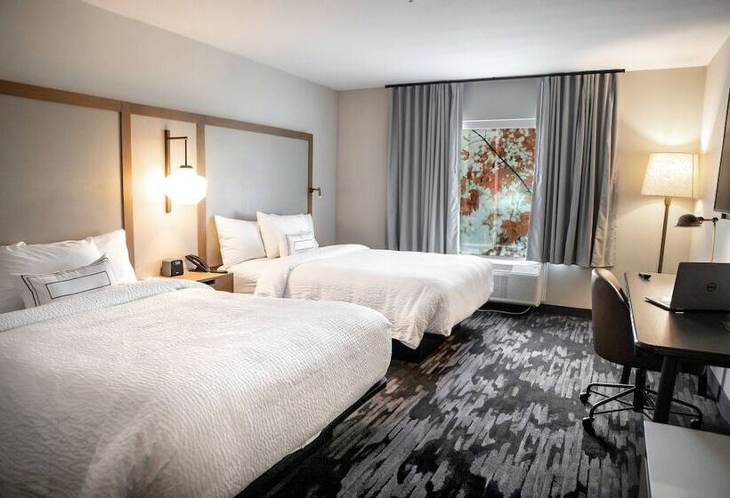 Люкс, Fairfield Inn & Suites By Marriott Richmond Airport