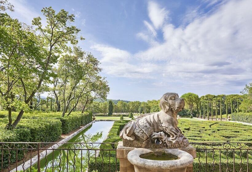 프레스티지 스위트, Chateau De La Gaude