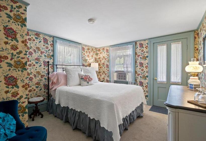 Люкс с Балконом, Westbrook Inn Bed And Breakfast