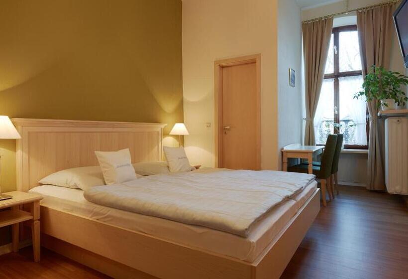 Номер Стандарт, Pension Martinerhof