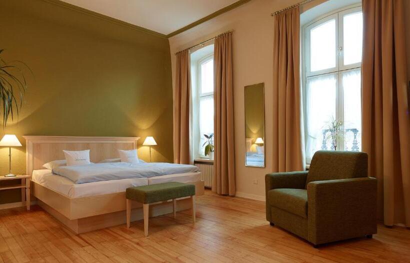 Номер Стандарт, Pension Martinerhof