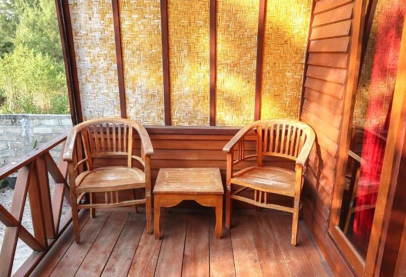 ガーデンビューのスタンダードバンガロー, Nusa Indah Bungalows