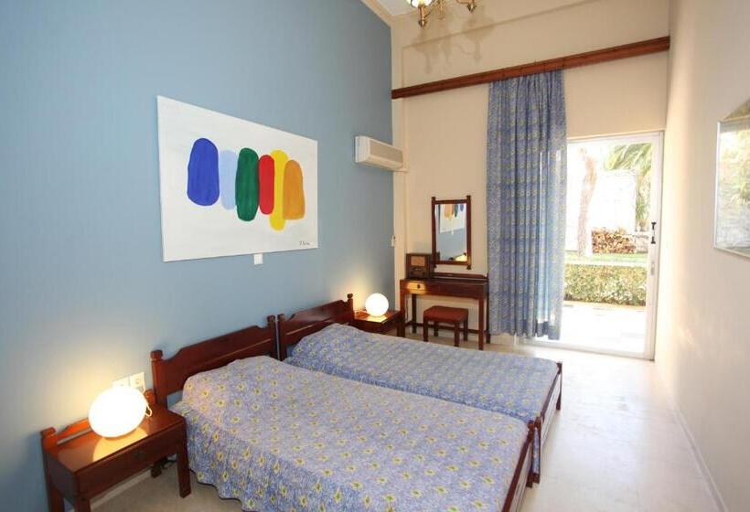 침실 1개 전망 아파트, Ballos Apartments