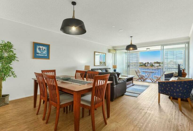 침실 2개 아파트, Goldsborough Place Apartments