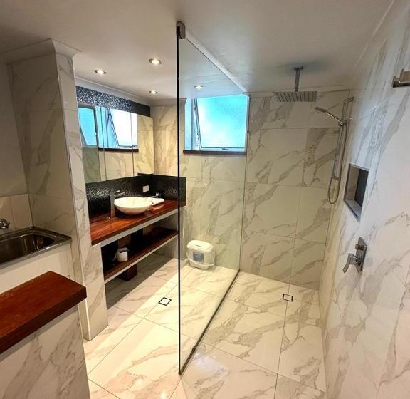 침실 2개 아파트, Goldsborough Place Apartments