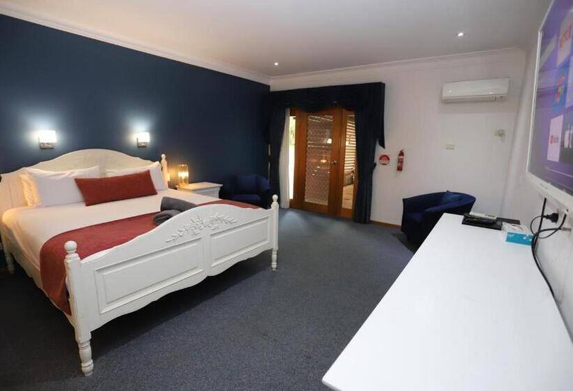 سوئیت با تخت بزرگ, Sleepy Hill Motor Inn