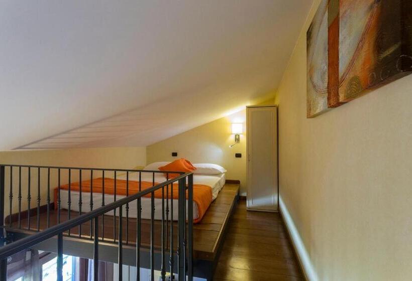 חדר דופלקס, Borgo Castel Savelli