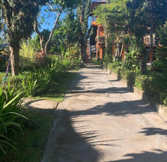 스탠다드 방갈로 정원 전망, Batur Sunrise Guesthouse