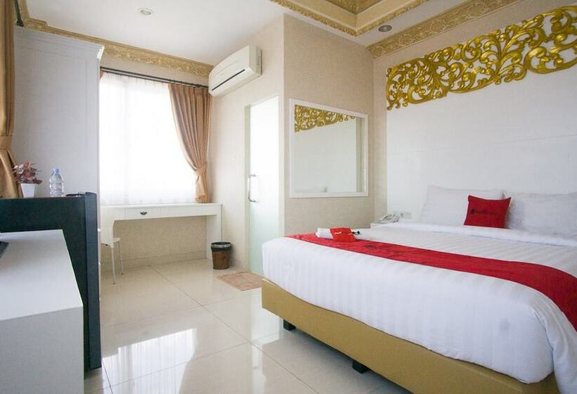 Номер Deluxe, Reddoorz Plus Near Discovery Shopping Mall Bali