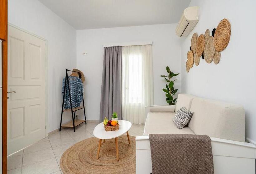 آپارتمان 1 خوابه, Erato Inn Naxos