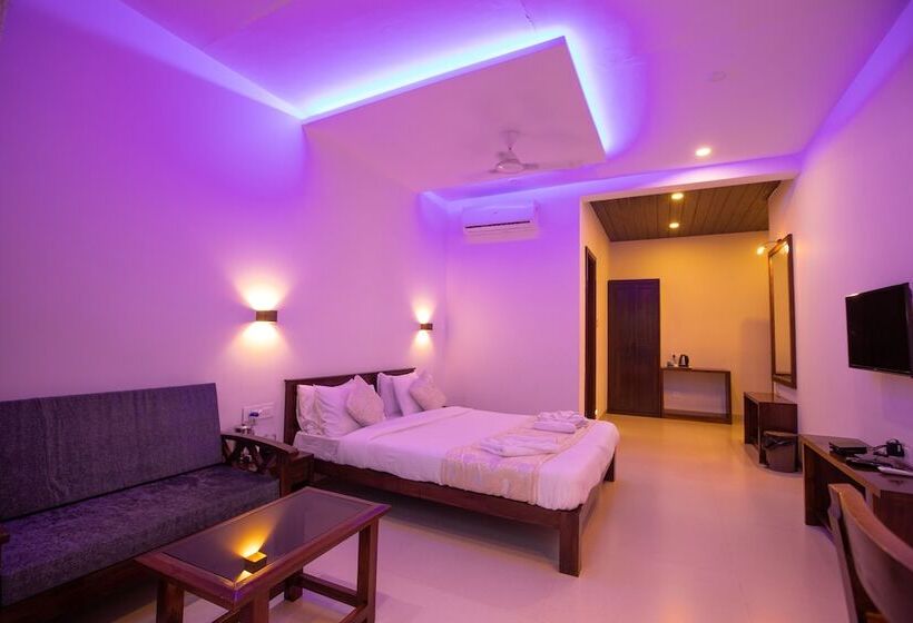 Номер Deluxe, La Serene Resort And Spa