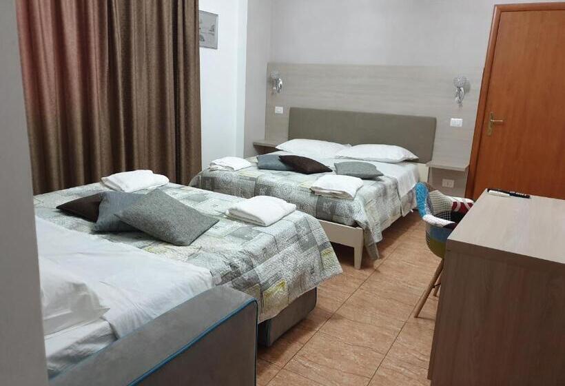 اتاق سوپریور, Beauty House