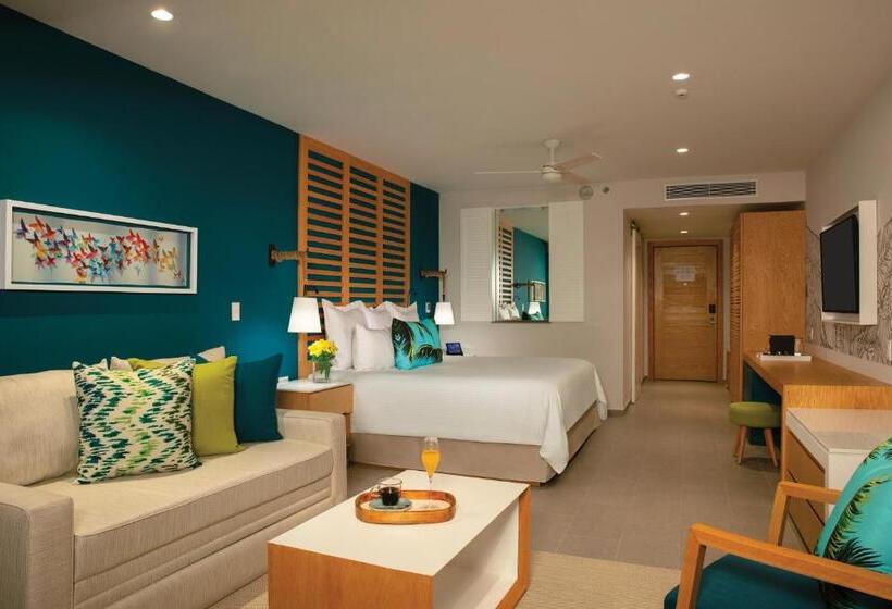 Junior Suite, Dreams Natura Resort & Spa  All Inclusive