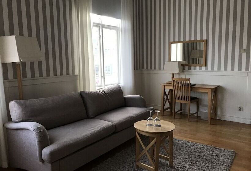주니어 스위트, First Hotel Statt