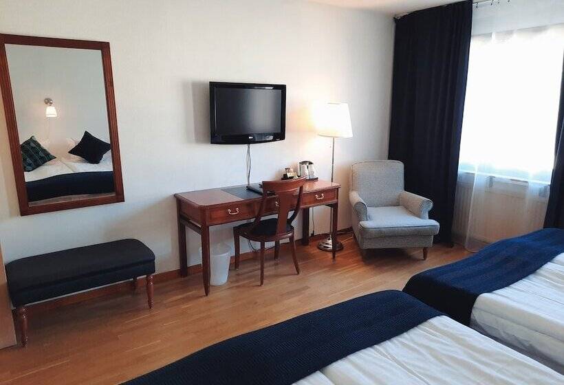 패밀리 룸, First Hotel Statt