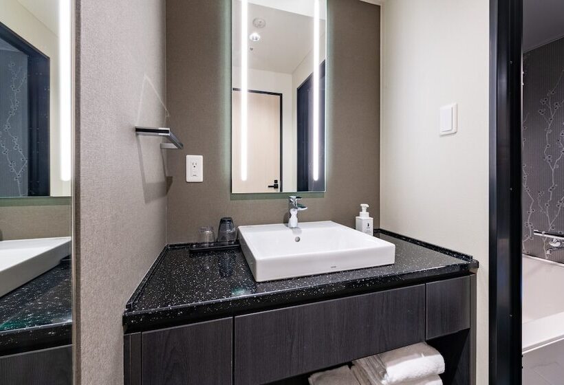 Deluxe Triple Room, Hankyu Respire Osaka