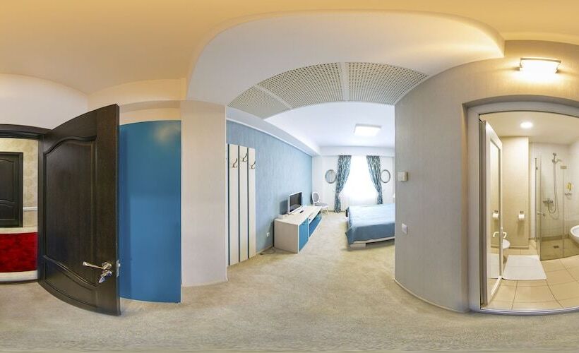 اتاق عادی, Evianne Boutique