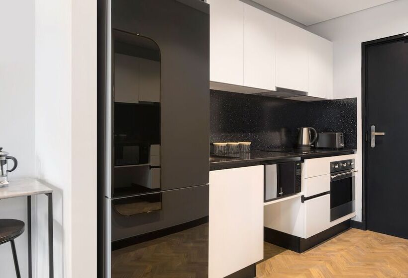 Студия Deluxe, The Onyx Apartment Hotel By Newmark