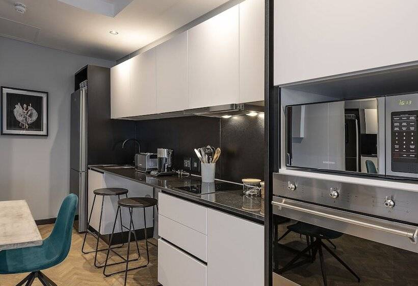 Апартаменты Deluxe 1 Спальня, The Onyx Apartment Hotel By Newmark