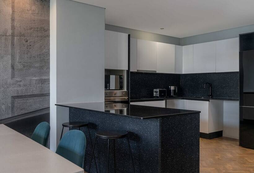 آپارتمان لوکس 2 خوابه, The Onyx Apartment Hotel By Newmark
