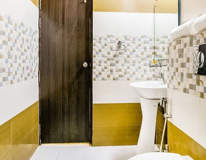 اتاق لوکس, Fabhotel Metro View