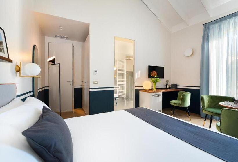 Suite with Terrace, Velvet Grey Boutique