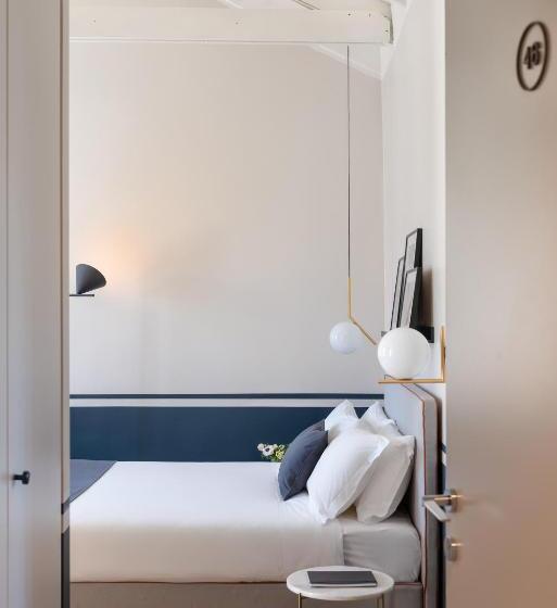 Suite with Terrace, Velvet Grey Boutique