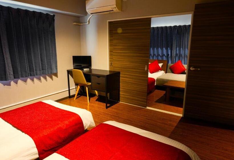 2 Schlafzimmer Apartment, E Stay Namba
