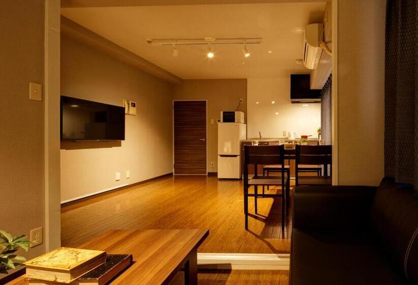 2 Schlafzimmer Apartment, E Stay Namba