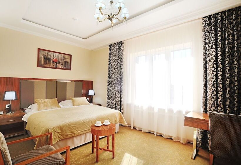 اتاق استاندارد, Royal Hotel Riz