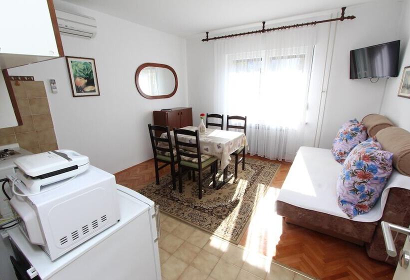 Апартаменты 1 Спальня, Rooms And Apartments Bella Vista