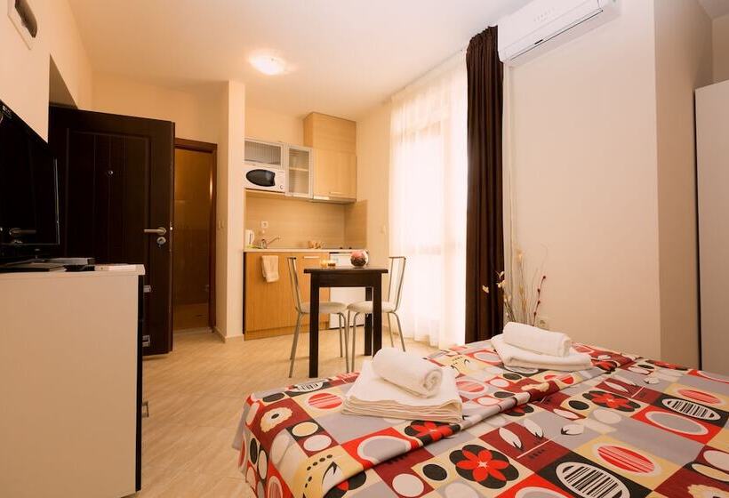 Студио Economy, Sea Palace Sozopol