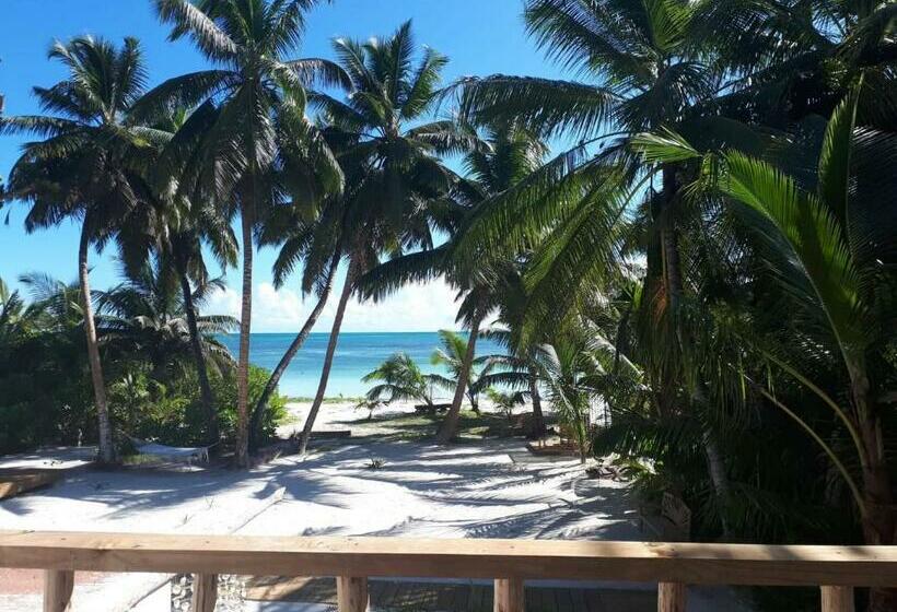 اتاق استاندارد با چشم‌انداز دریا, Bliss Hotel Praslin