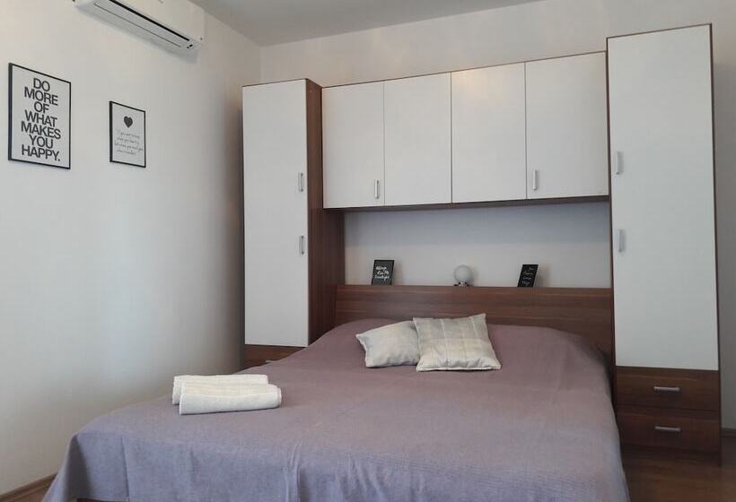 스탠다드 발코니 룸 바다 전망, Guest House Hvar Jelsa