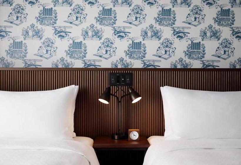 Номер Премиум, Four Points By Sheraton Nagoya, Chubu International Airport