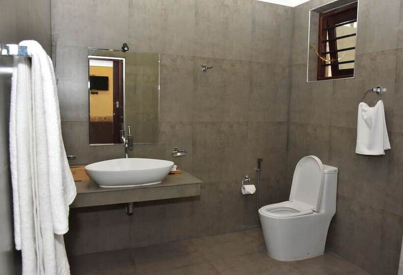 ویلا دلوکس 2 خوابه, Aurora Four Seasons Villa & Spa
