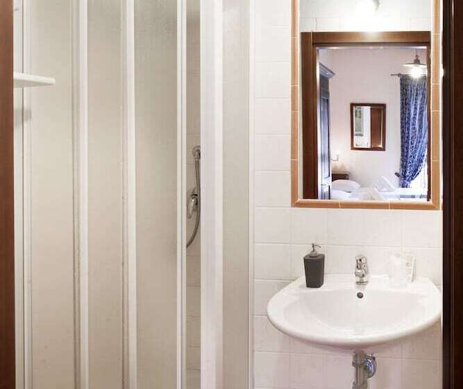 スタンダードスタジオ, Massa Alta B&b E Appartamenti