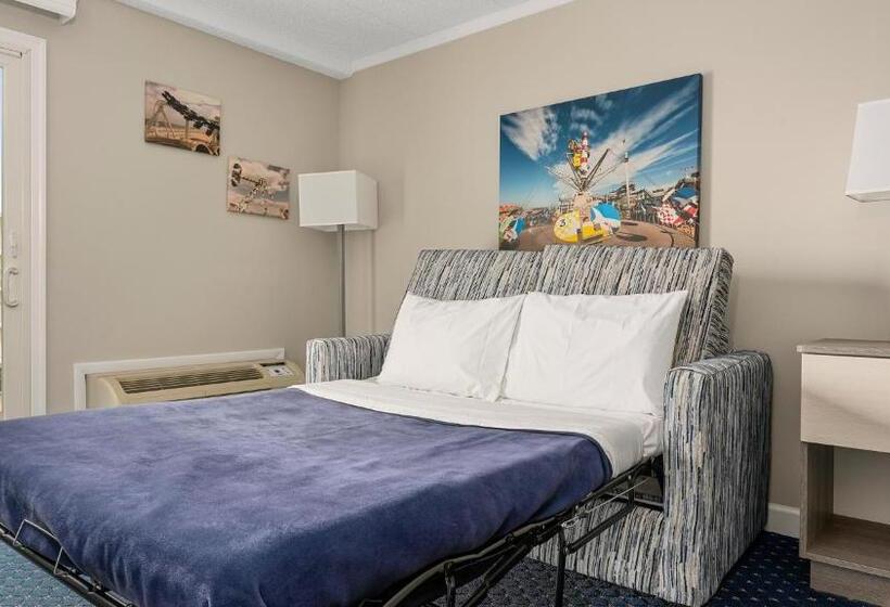 2 Bedrooms Suite Sea View, Adventurer Oceanfront Inn