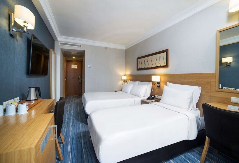 オーシャンビュースタンダードルームバルコニー付き, Radisson Hotel Istanbul Sultanahmet