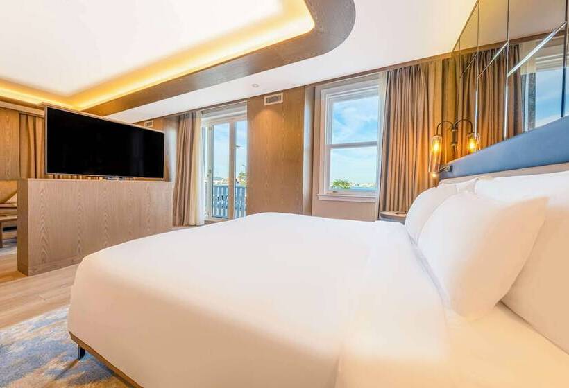 オーシャンビュースイート, Radisson Hotel Istanbul Sultanahmet